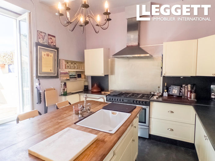 Image No.6-4 Bed House for sale