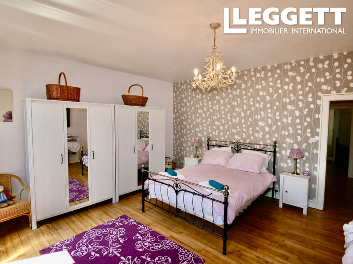 Image No.5-3 Bed House for sale