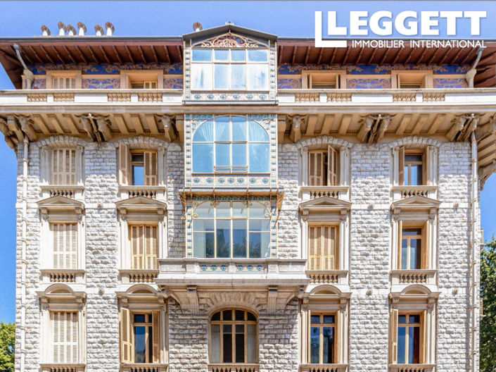 Image No.1-Maison de 30 chambres à vendre à Nice