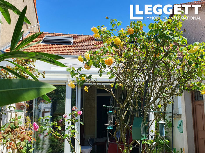 Image No.1-3 Bed House for sale