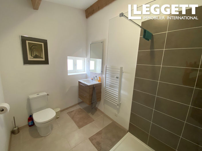 Image No.10-5 Bed House for sale