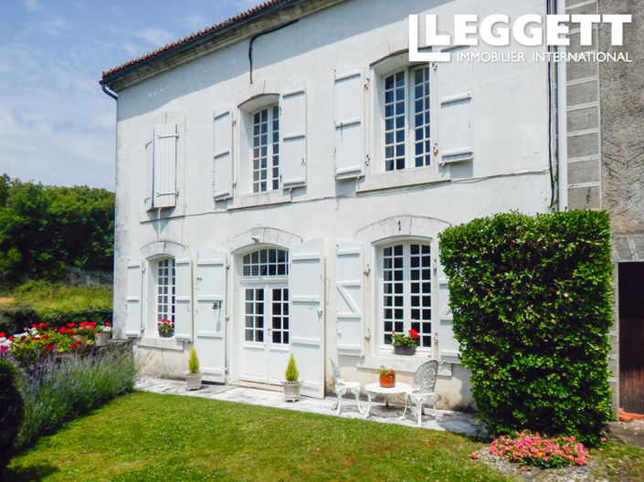 Image No.1-4 Bed House for sale