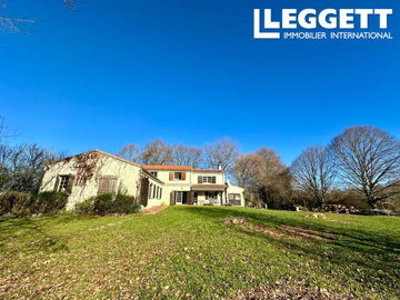 1 - Pyrenees-Atlantiques, House