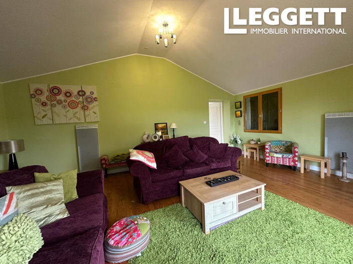 Image No.6-5 Bed House for sale