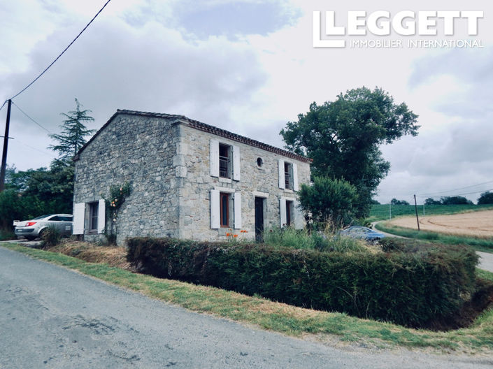 Image No.10-3 Bed House for sale