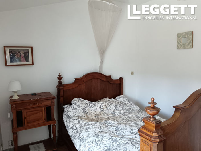 Image No.7-4 Bed House for sale