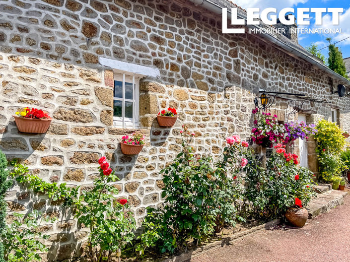 Image No.8-3 Bed House for sale