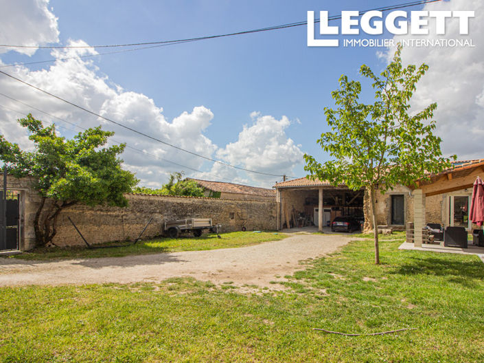 Image No.9-4 Bed House for sale