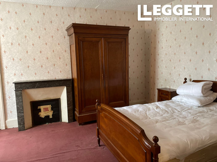 Image No.6-4 Bed House for sale