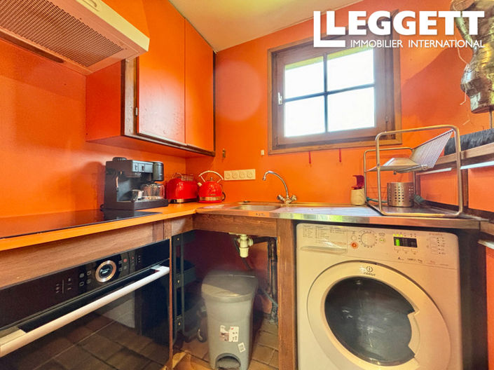 Image No.6-3 Bed House for sale