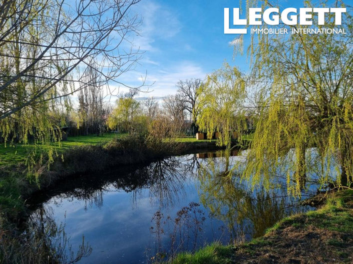 Image No.9-10 Bed House for sale