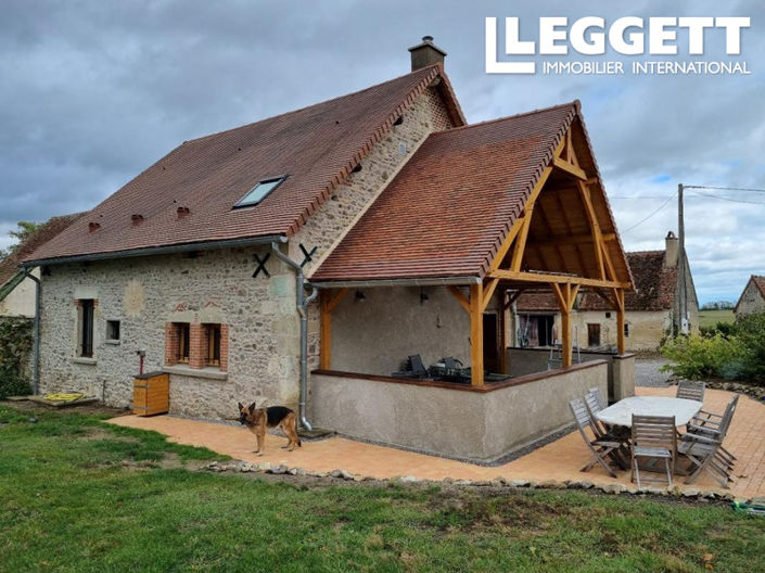 Image No.6-10 Bed House for sale