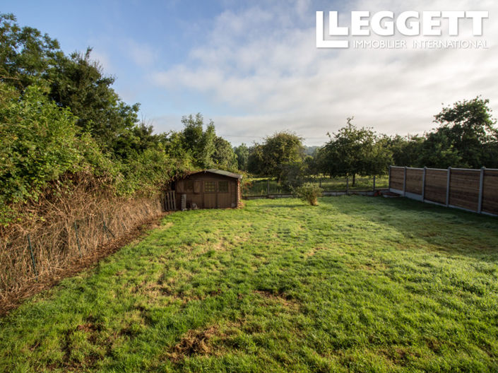 Image No.8-2 Bed House for sale