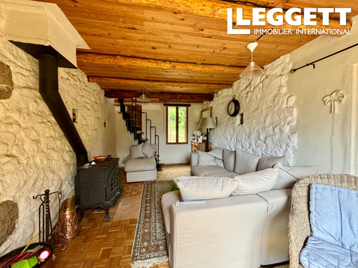 Image No.10-2 Bed House for sale