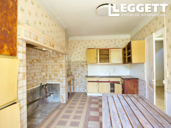 Image No.8-3 Bed House for sale