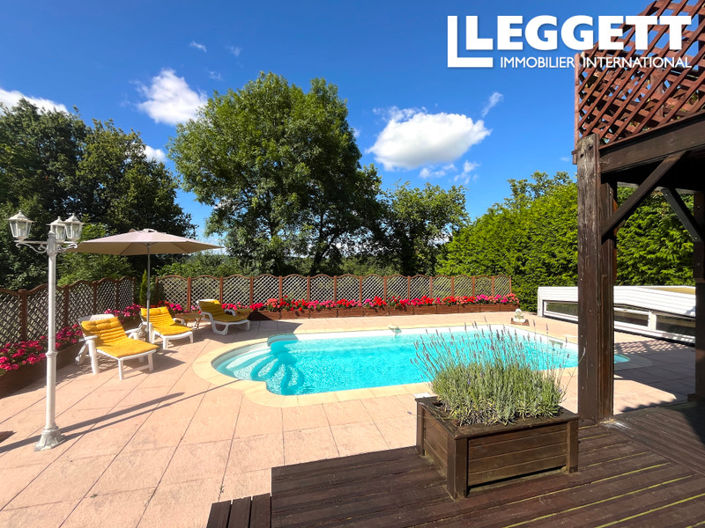 Image No.9-4 Bed House for sale