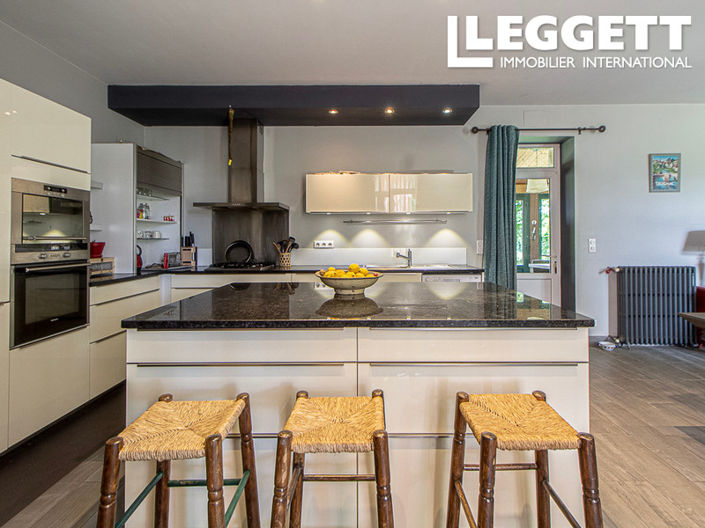 Image No.6-Maison de 8 chambres à vendre à Saint-Sylvestre-sur-Lot