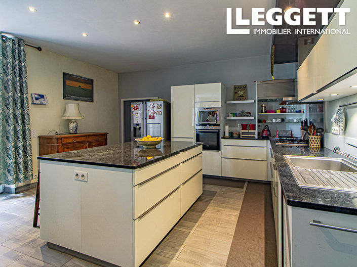 Image No.7-Maison de 8 chambres à vendre à Saint-Sylvestre-sur-Lot