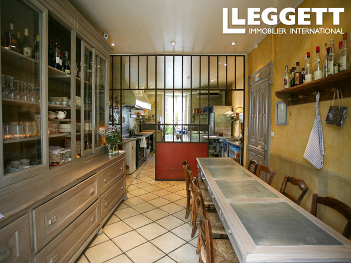 Image No.9-10 Bed House for sale