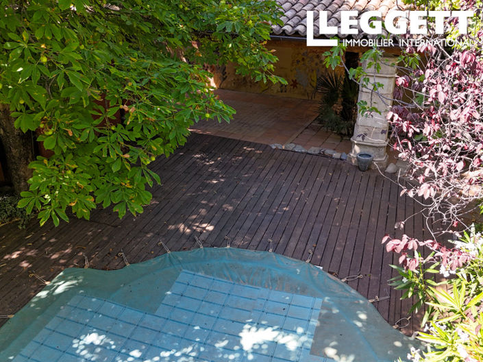 Image No.9-10 Bed House for sale