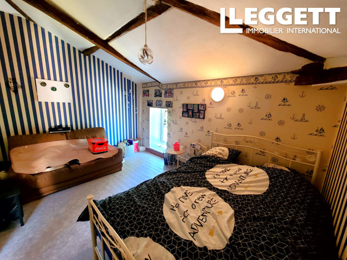 Image No.5-4 Bed House for sale