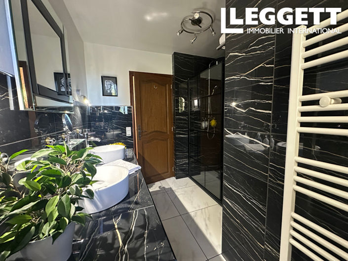 Image No.6-Maison de 5 chambres à vendre à Bourdeilles