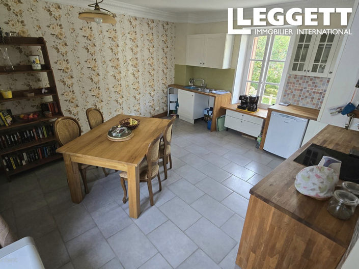 Image No.7-3 Bed House for sale