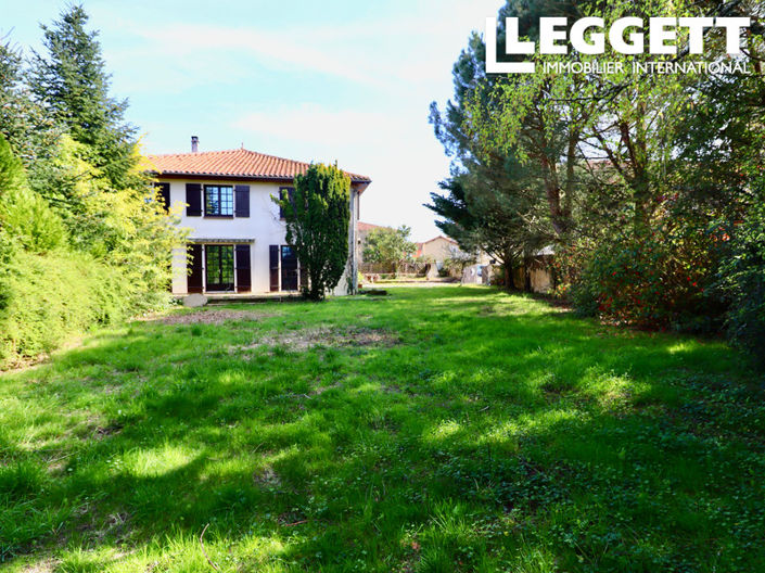 Image No.8-3 Bed House for sale