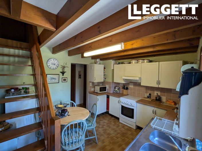 Image No.8-4 Bed House for sale