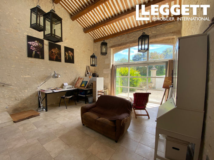 Image No.9-4 Bed House for sale