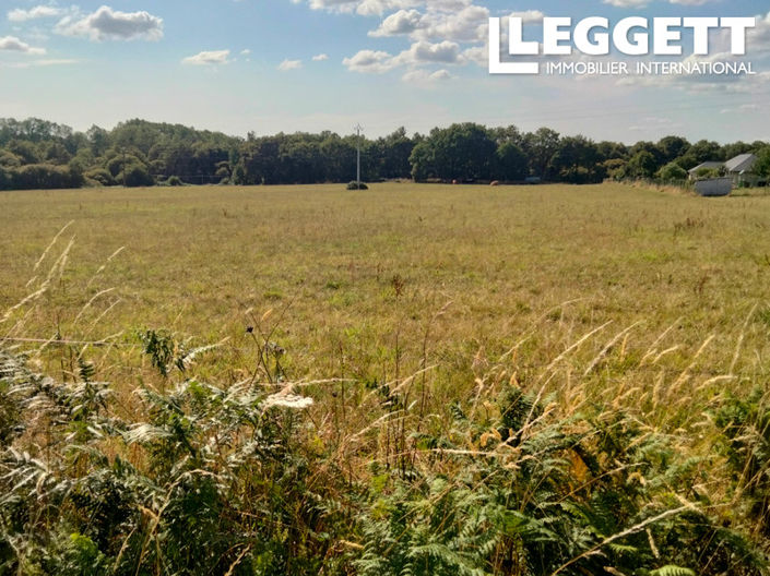 Image No.2-Terre à vendre à Loyat
