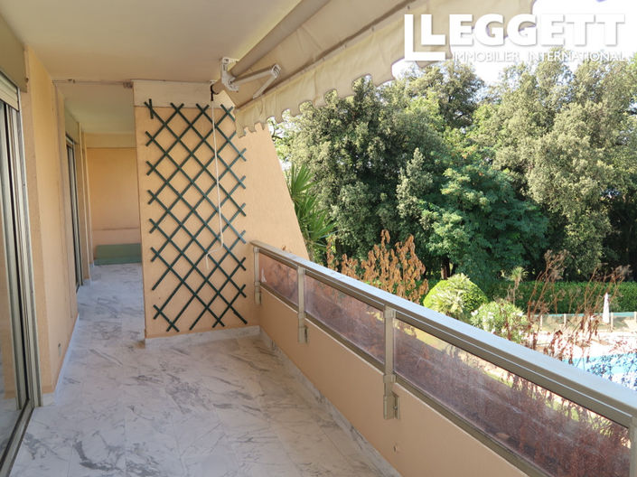 Image No.2-3 Bed Apartment for sale