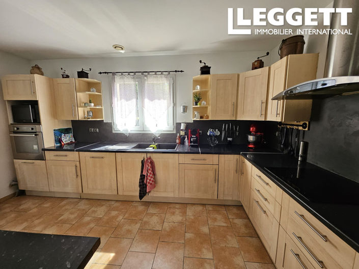 Image No.3-Maison de 4 chambres à vendre à Dordogne