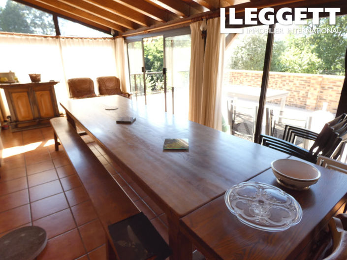 Image No.2-5 Bed House for sale