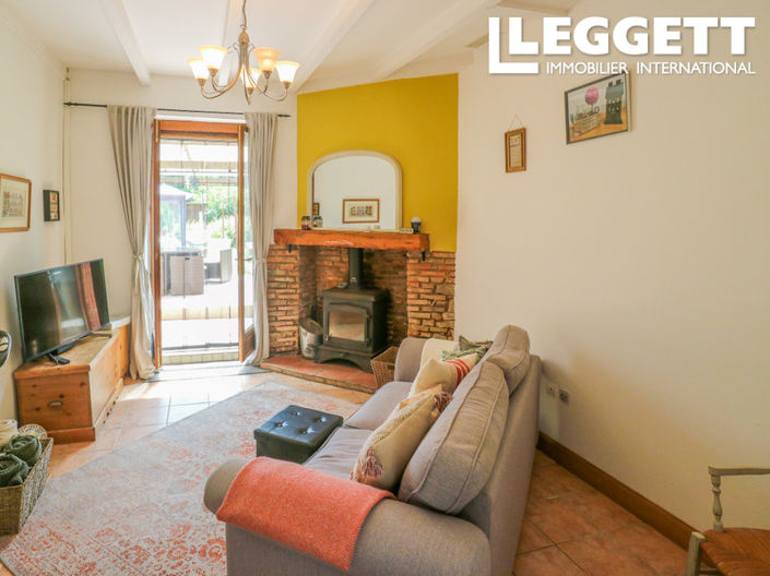 Image No.2-3 Bed House for sale