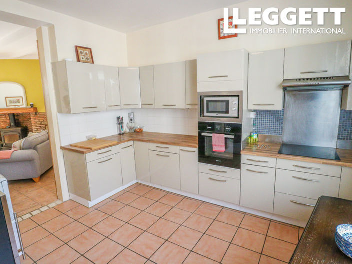 Image No.4-3 Bed House for sale