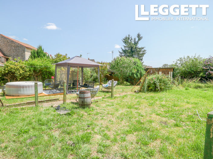 Image No.9-3 Bed House for sale