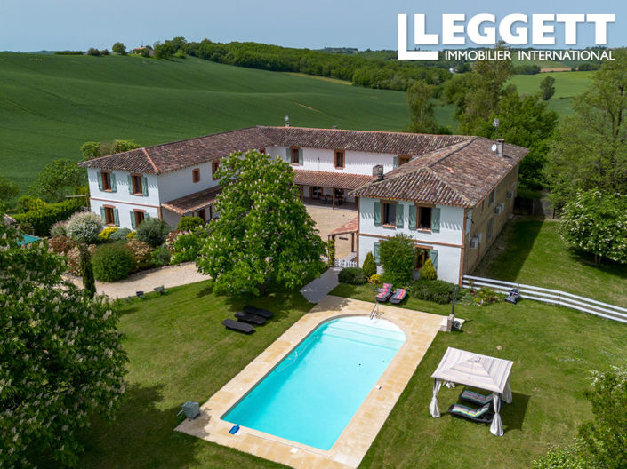 Image No.1-16 Bed House for sale