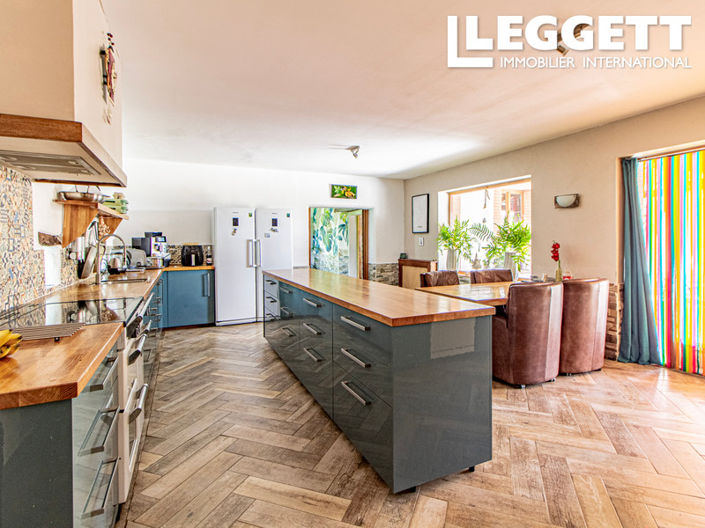 Image No.5-Maison de 16 chambres à vendre à Rabastens