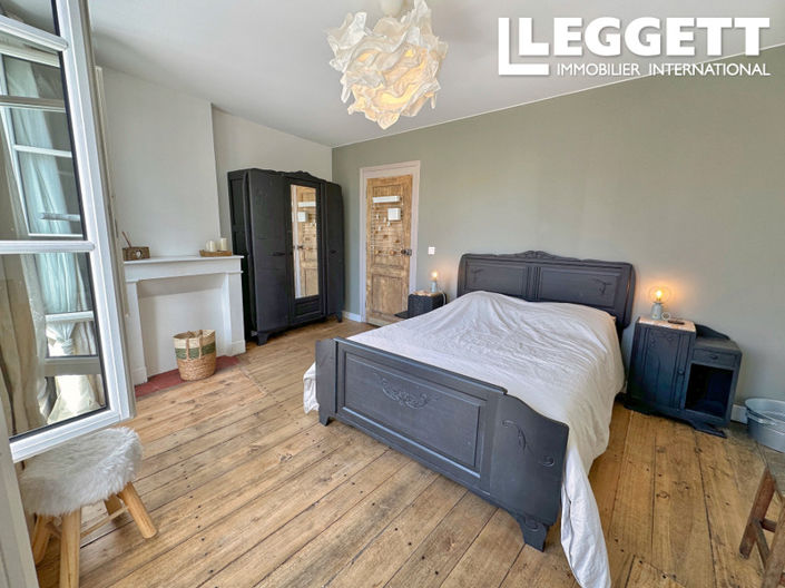 Image No.8-Maison de 5 chambres à vendre à La Roche-Chalais