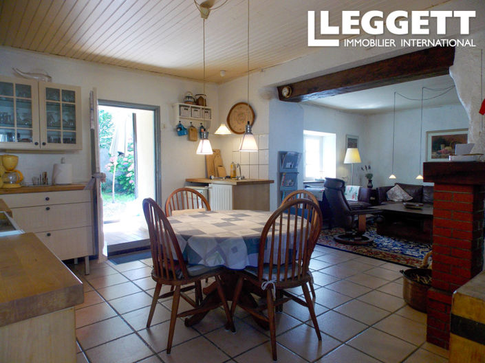 Image No.1-3 Bed House for sale