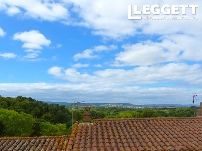 Image No.9-3 Bed House for sale