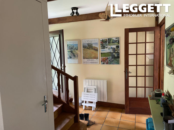 Image No.8-4 Bed House for sale