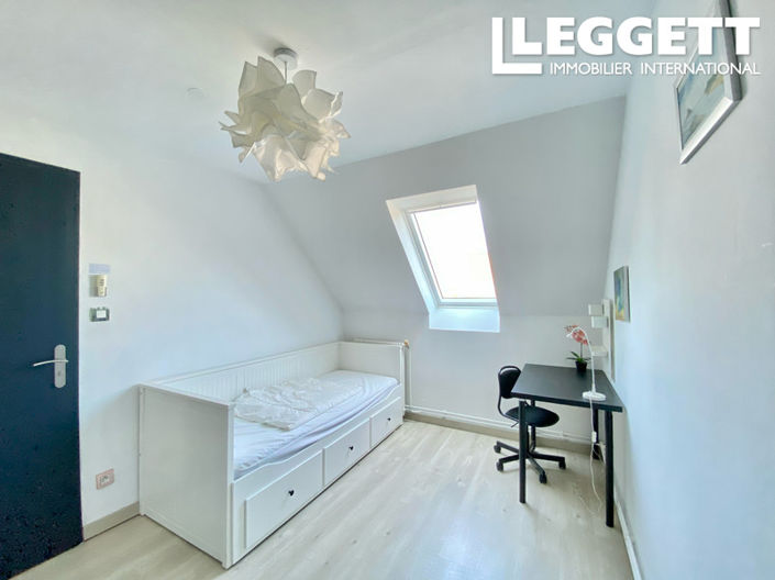 Image No.4-3 Bed House for sale