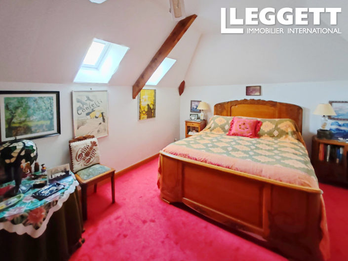 Image No.5-5 Bed House for sale