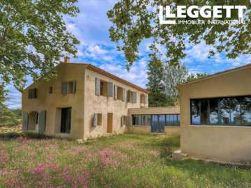1 - Apt, Maison