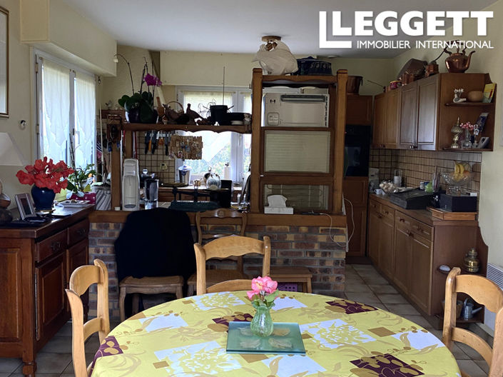 Image No.5-5 Bed House for sale