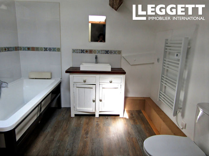 Image No.5-3 Bed House for sale