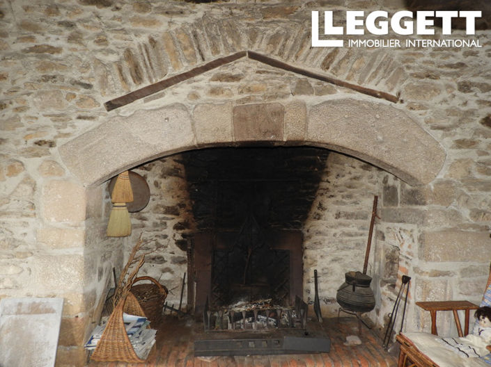 Image No.3-6 Bed House for sale