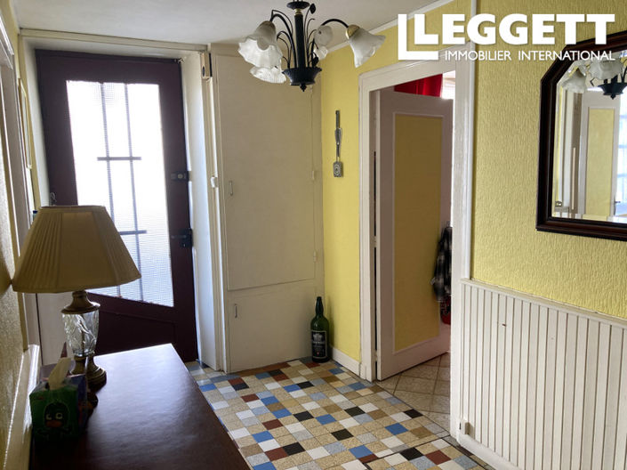 Image No.8-4 Bed House for sale